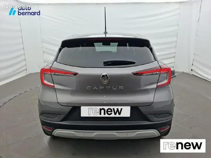 Renault Captur 2024 photo 5