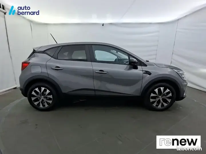 Renault Captur 2024 photo 4