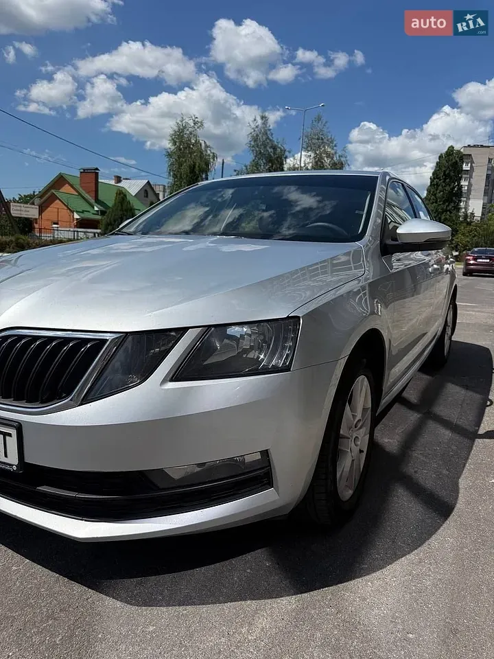Skoda Octavia 2018 photo 2
