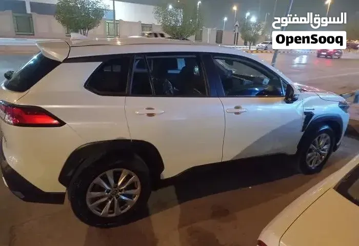 Toyota Corolla Cross 2023 photo 3