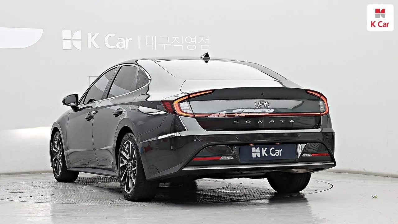 Hyundai Sonata Dn8 2020 photo 4
