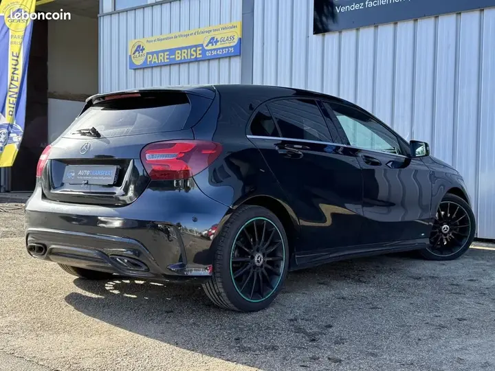 Mercedes-Benz A-Class 2017 photo 2