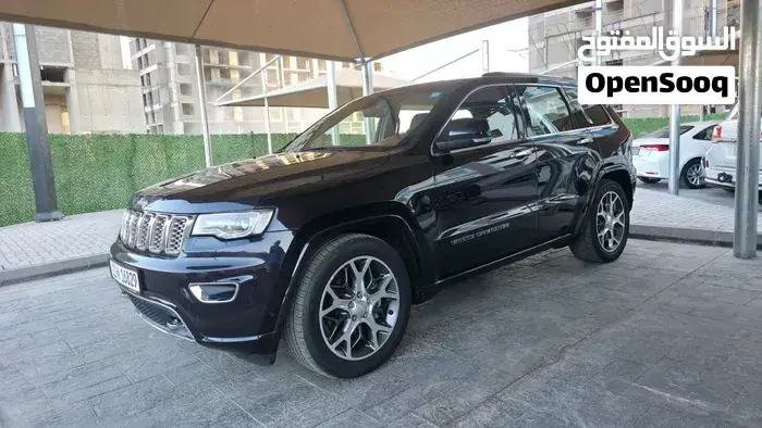 Jeep Grand Cherokee 2020 photo 2