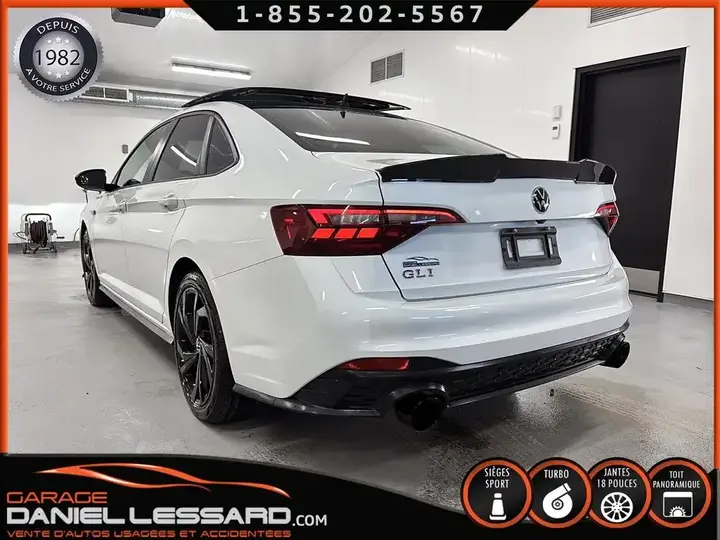 Volkswagen Jetta 2023 photo 3