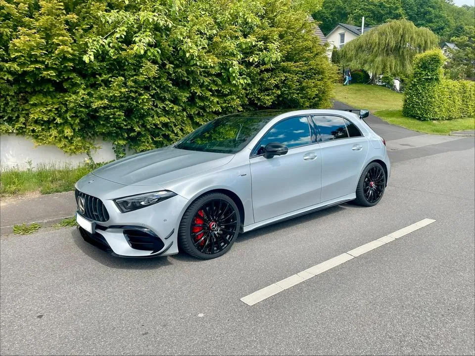 Mercedes-Benz A45S Amg