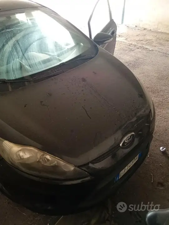 Ford Fiesta 2011 photo 4