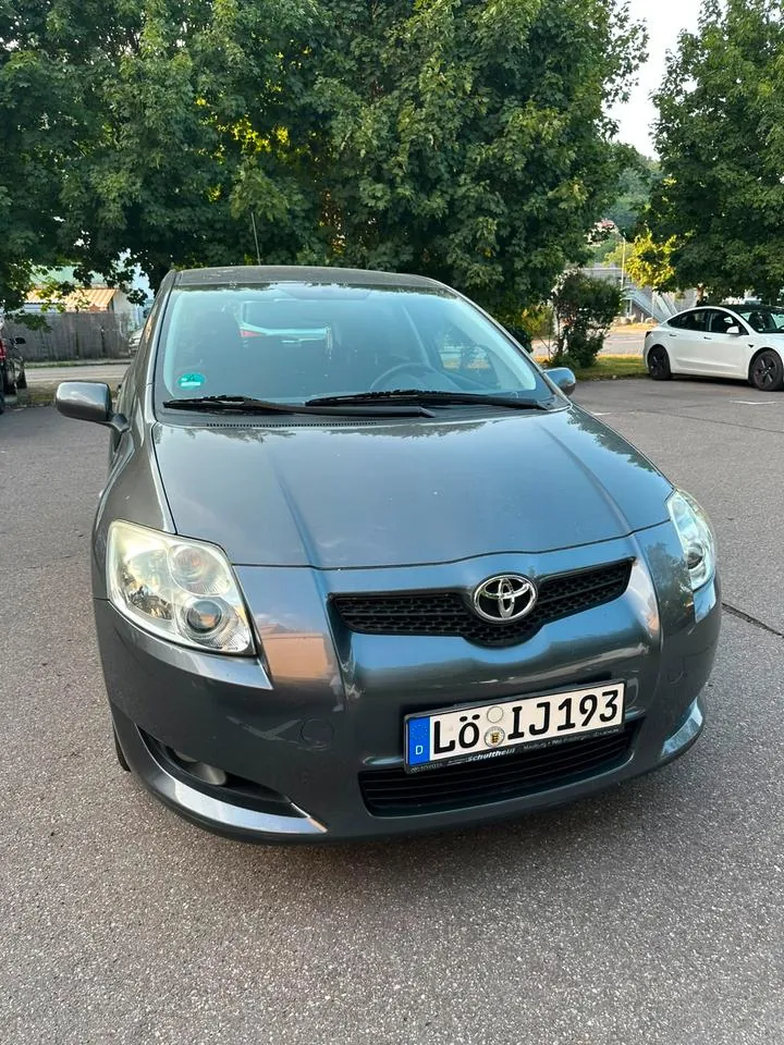 Toyota Auris
