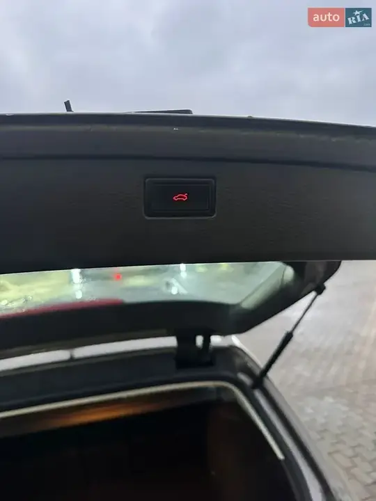 Volkswagen Passat 2011 photo 5