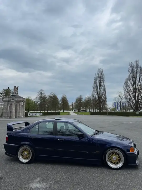 BMW 3Er-Reihe 320I 1995 photo 3