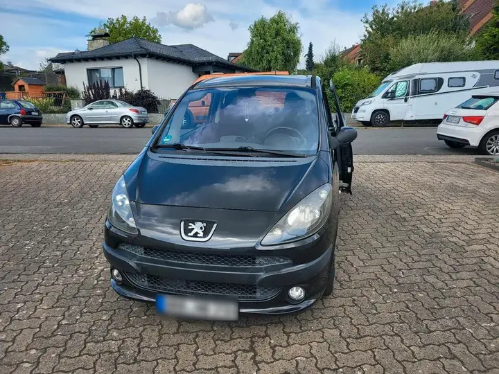 Peugeot 1007