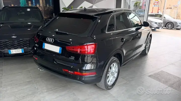 Audi Q3 2015 photo 4