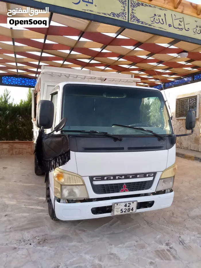 Mitsubishi Canter