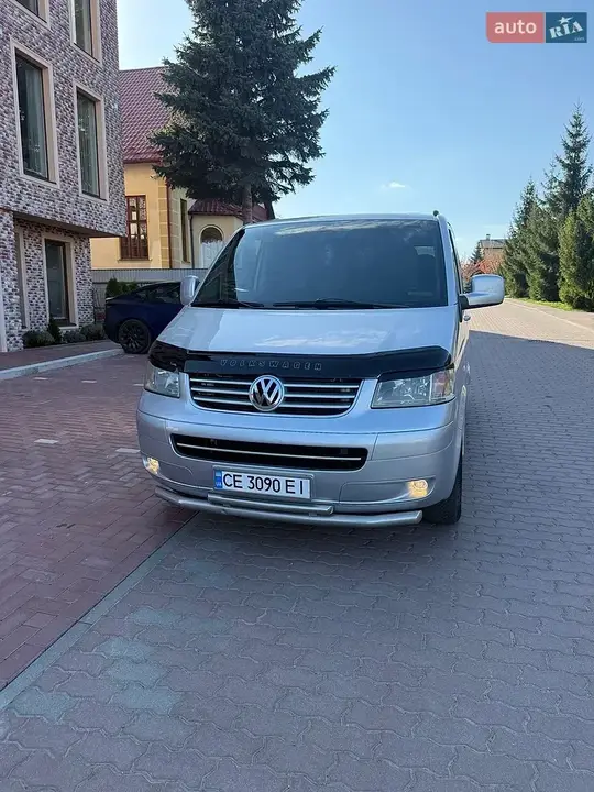 Volkswagen Transporter 2008 photo 2