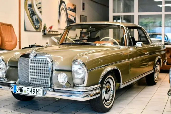 Mercedes-Benz 300Se