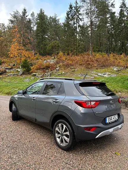 Kia Stonic 2021 photo 3