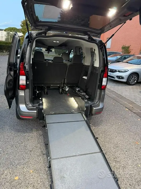 Volkswagen Caddy 2025 photo 5
