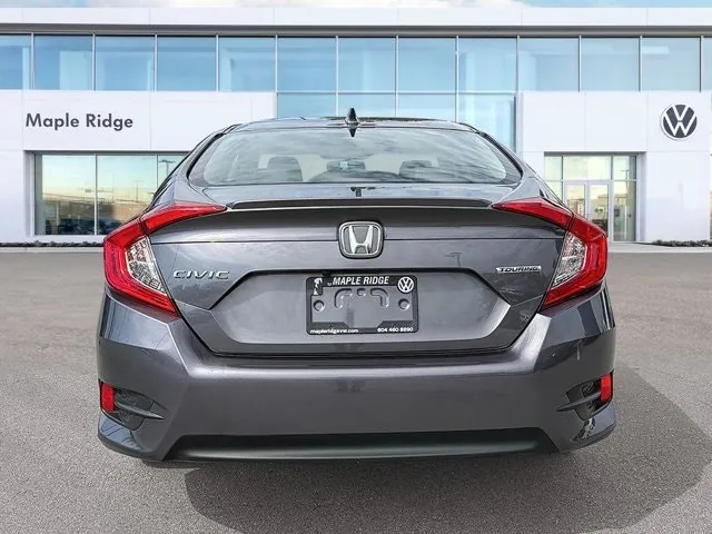 Honda Civic 2017 photo 4