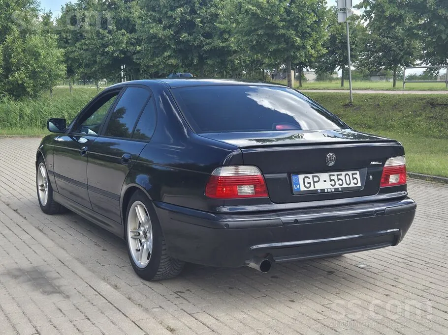 BMW E39 2003 photo 5