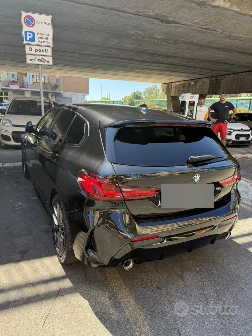 BMW 1 Series 2024 photo 2