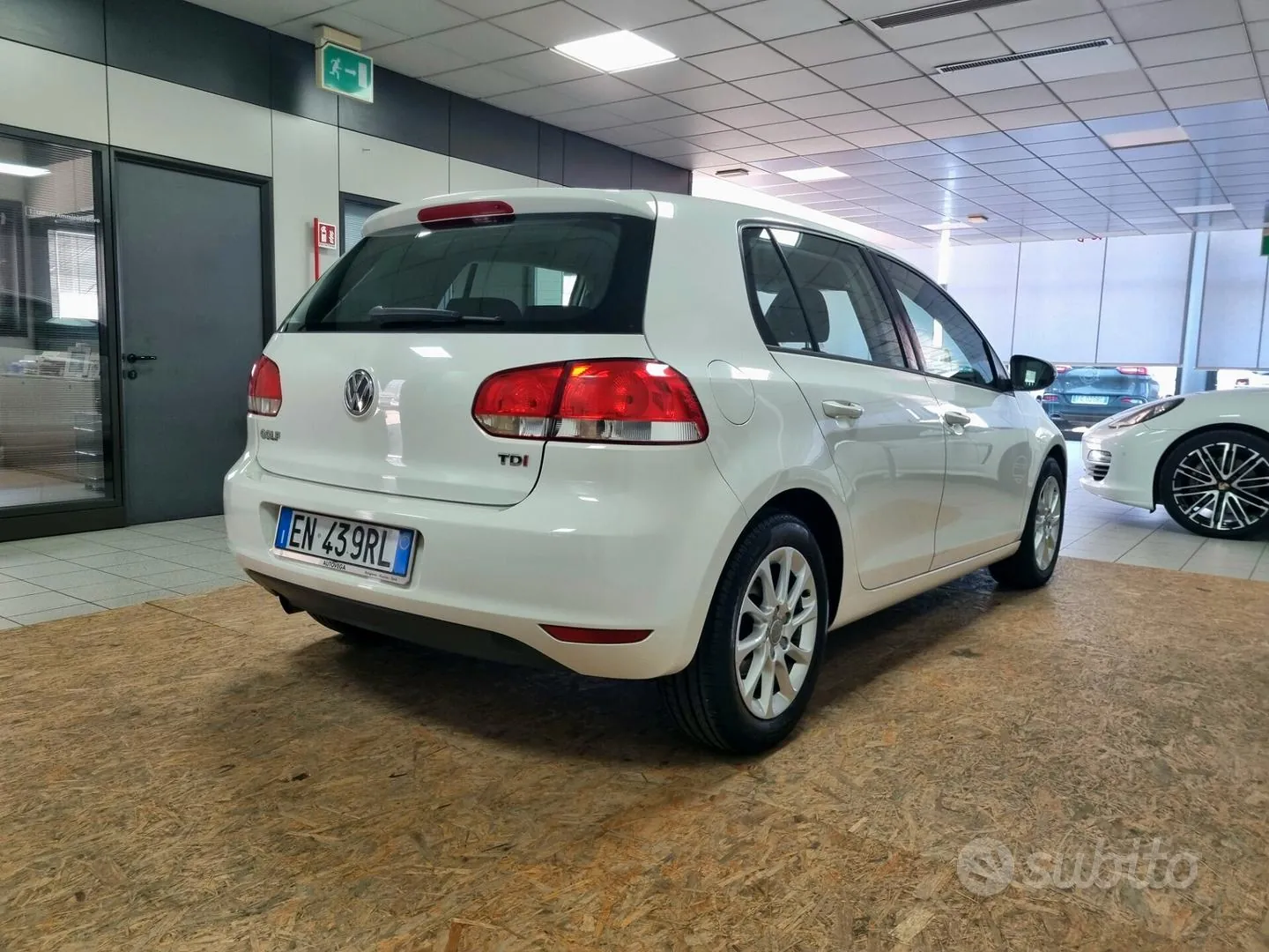 Volkswagen Golf 2012 photo 3