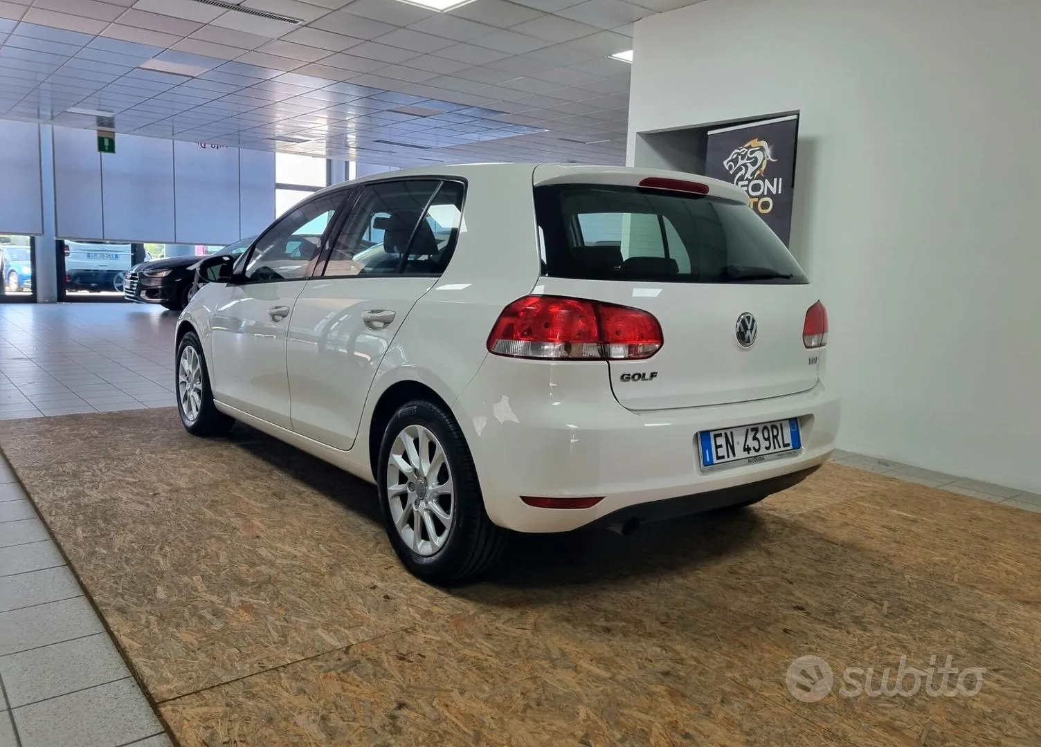 Volkswagen Golf 2012 photo 4