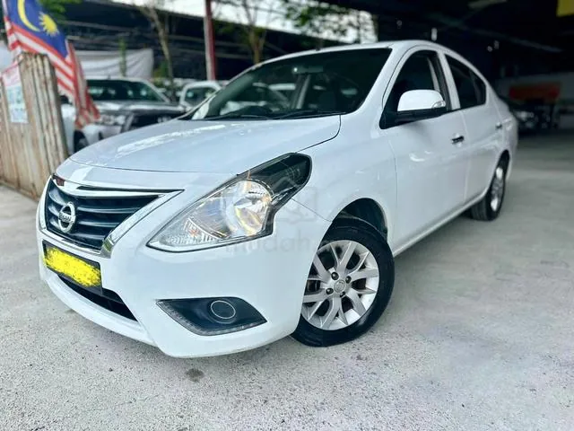 Nissan Almera