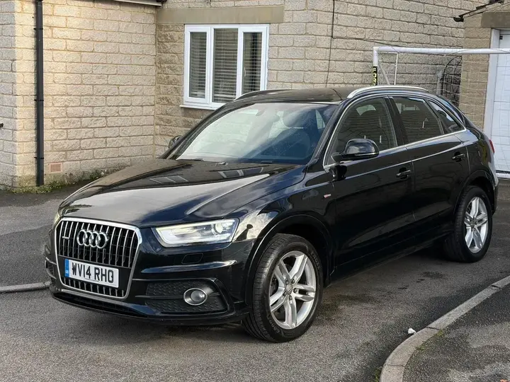 Audi Q3 2014 photo 2