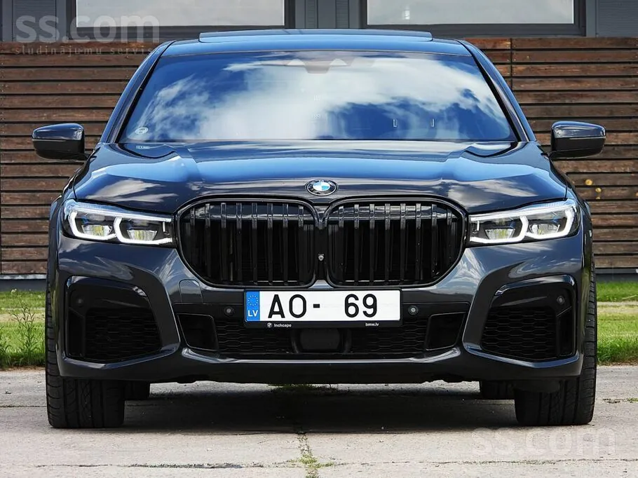 BMW 730D 2016 photo 2