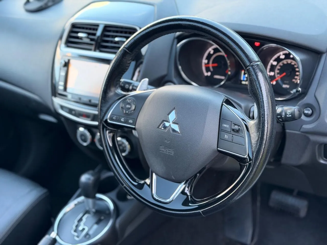 Mitsubishi Asx 2016 photo 2