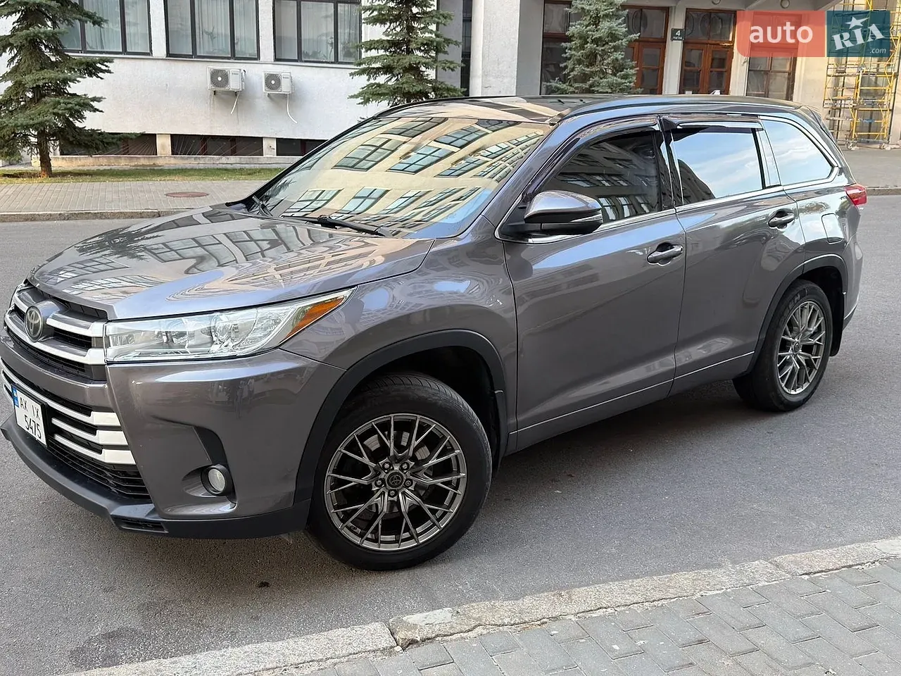 Toyota Highlander 2018 photo 2