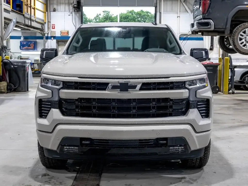Chevrolet Silverado 1500 2026 photo 2