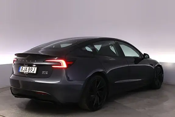 Tesla Model 3 2024 photo 5