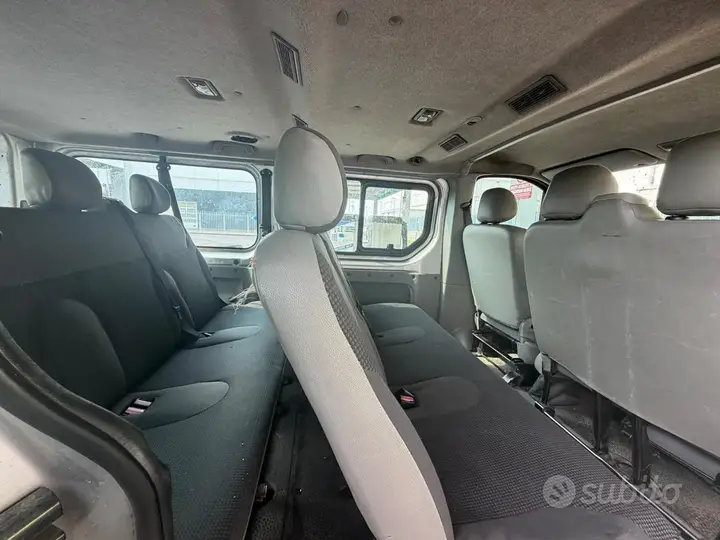 Opel Vivaro 2005 photo 5