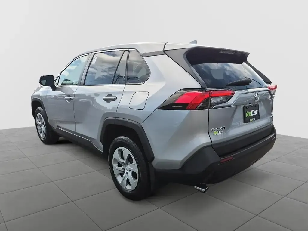 Toyota Rav4 2022 photo 4