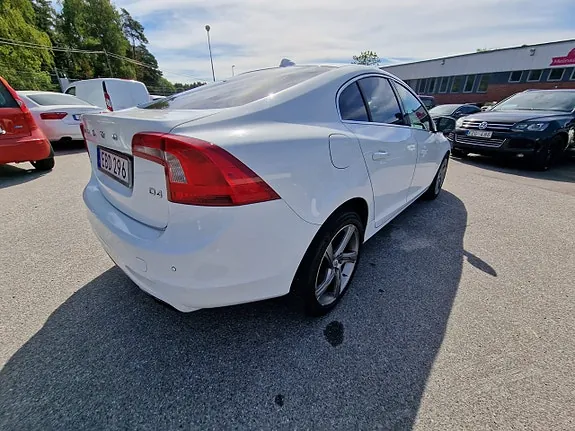 Volvo S60 2014 photo 5