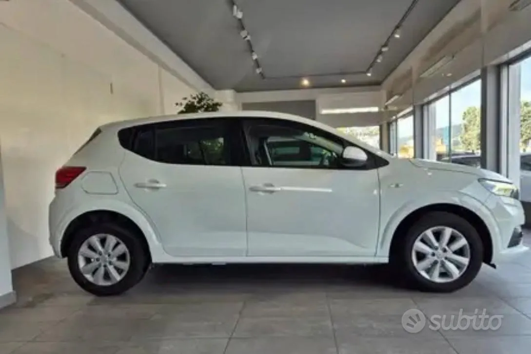 Dacia Sandero 2023 photo 3