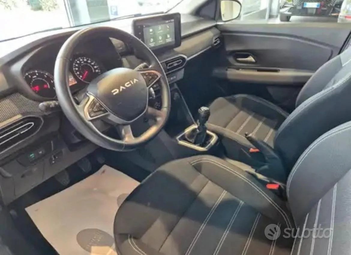Dacia Sandero 2023 photo 4