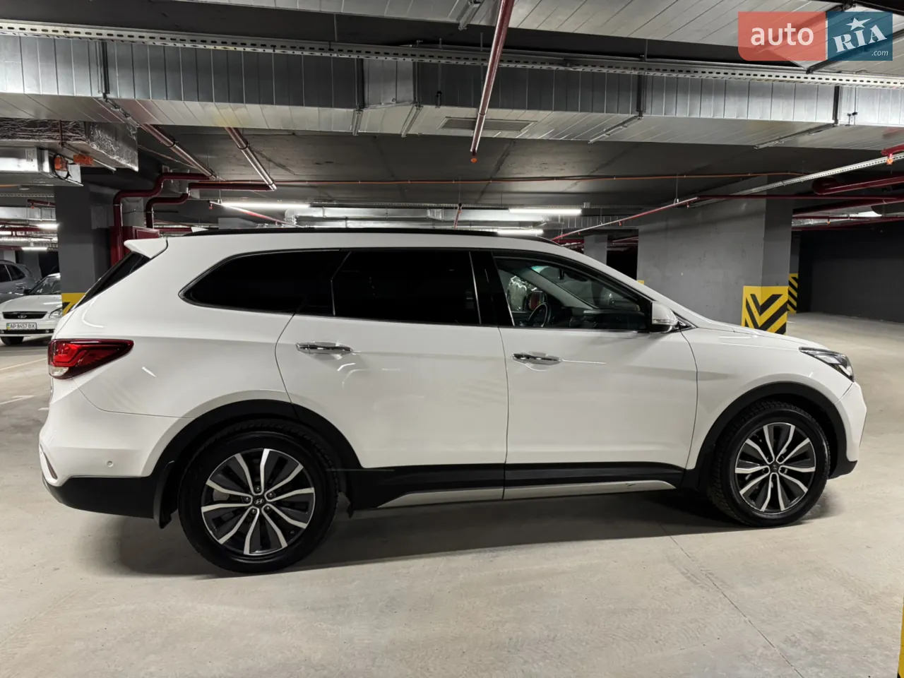 Hyundai Grand Santa Fe 2017 photo 3