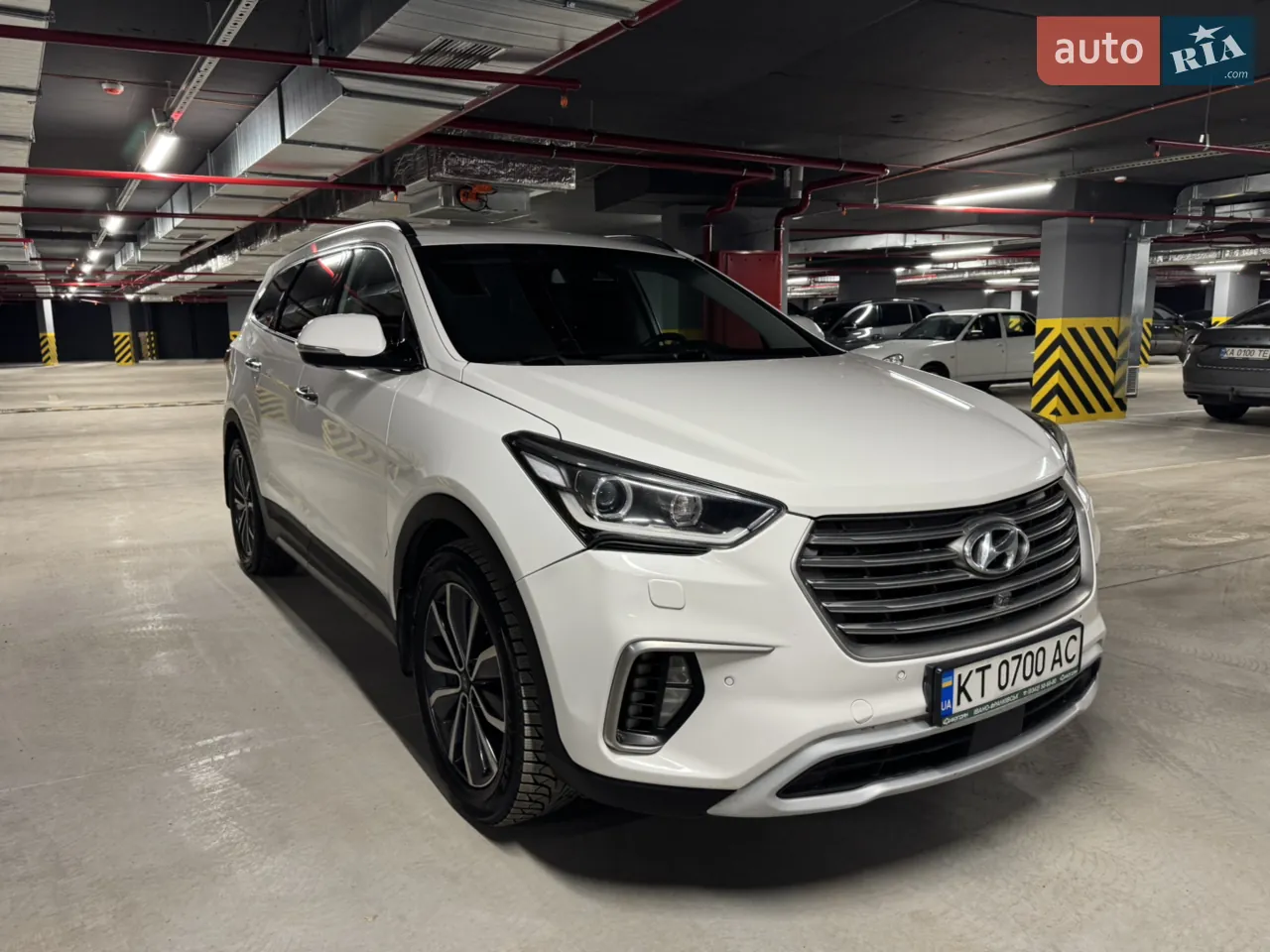 Hyundai Grand Santa Fe