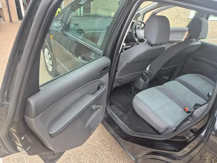 Ford Focus C-Max 2004 photo 4