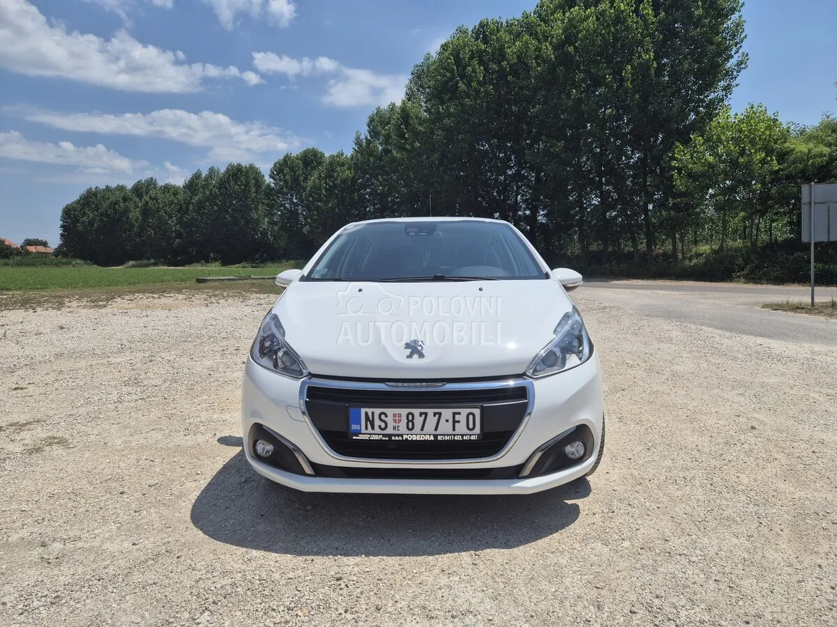 Peugeot 208