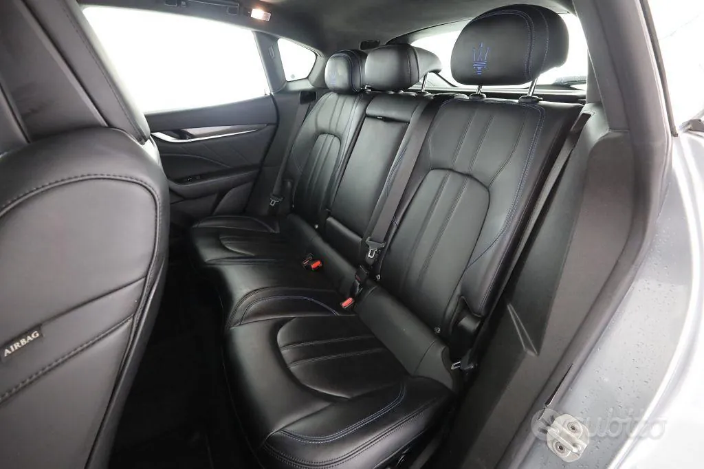 Maserati Levante 2023 photo 3