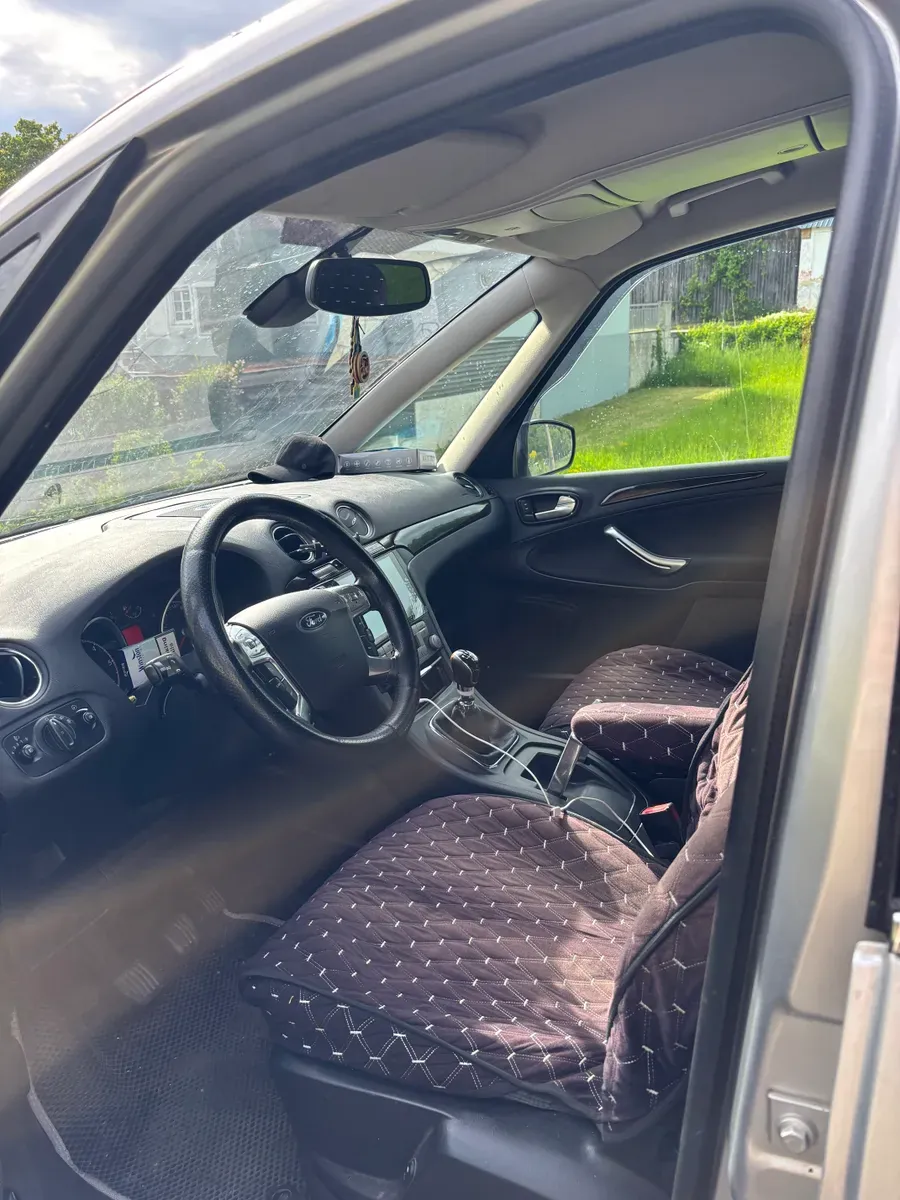 Ford Galaxy