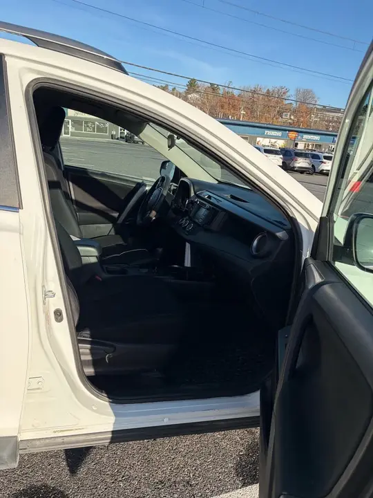 Toyota Rav4 2018 photo 5