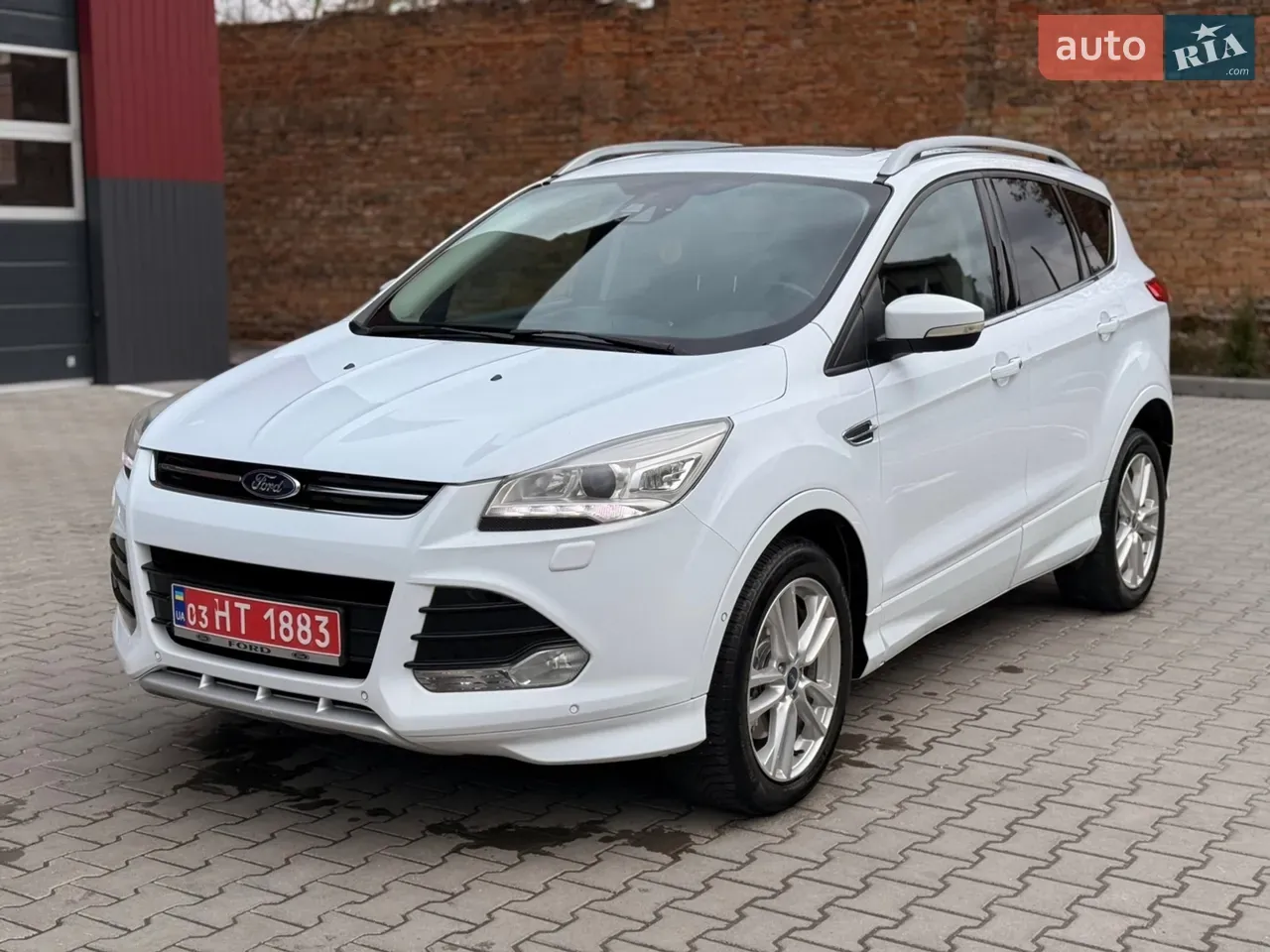 Ford Kuga 2014 photo 2