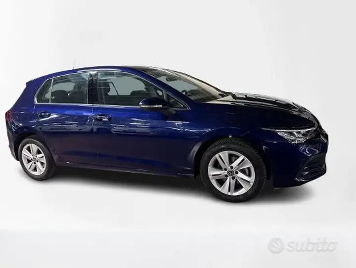 Volkswagen Golf 2023 photo 2