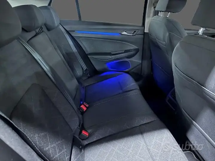 Volkswagen Golf 2023 photo 4