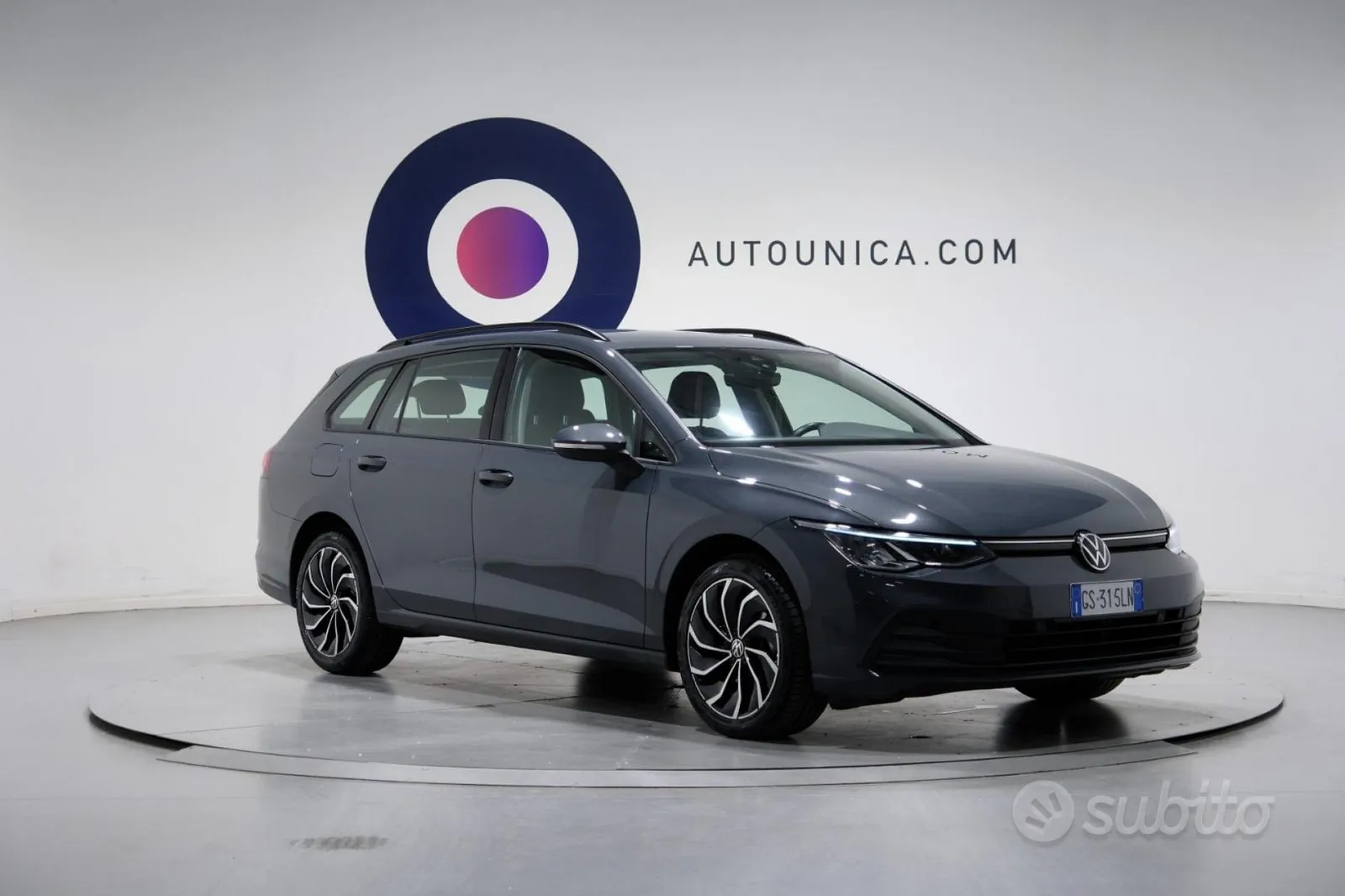 Volkswagen Golf 2023 photo 3