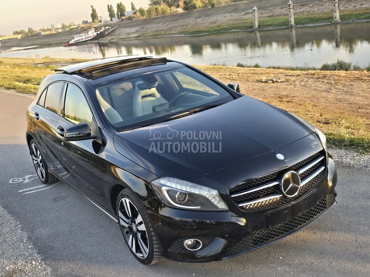 Mercedes-Benz A 180 2014 photo 4
