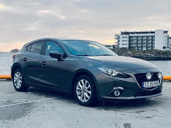 Mazda 3 2015 photo 3